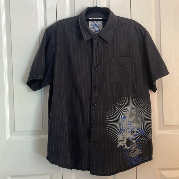 Machine Men’s SZ XL Short Sleeve Button Down Casual Black Striped/Graphic Shirt - Picture 8 of 8